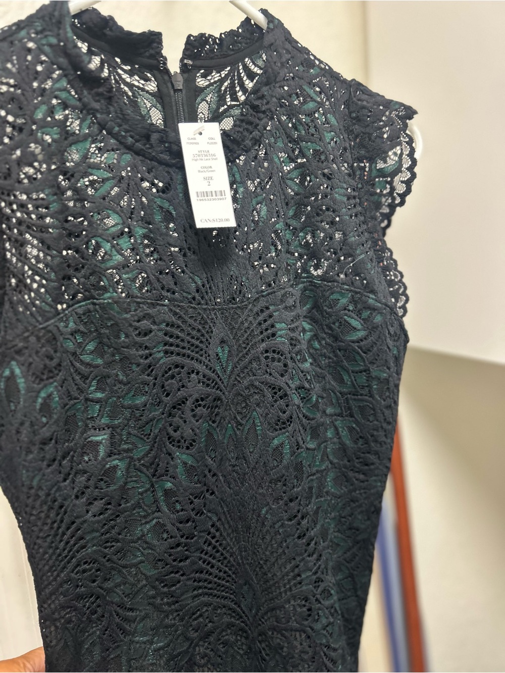 White House Black Market Black Lace Shell Top with Green Lining